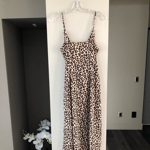 DIVIDED Leopard wrap dress - Picture 4 of 5